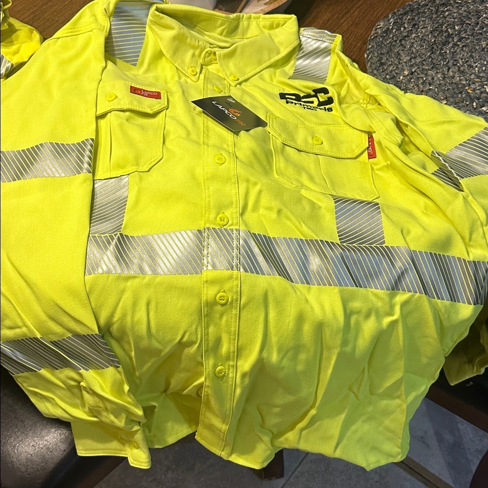 NWT Lapco FR Fluorescent & reflective LS Men’s xl . …